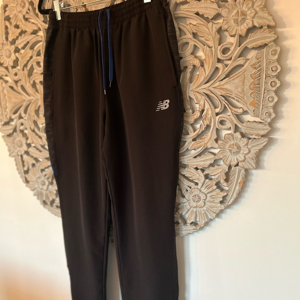 NEW BALANCE All Motion JOGGERS Mens Running Pants Black Size Medium